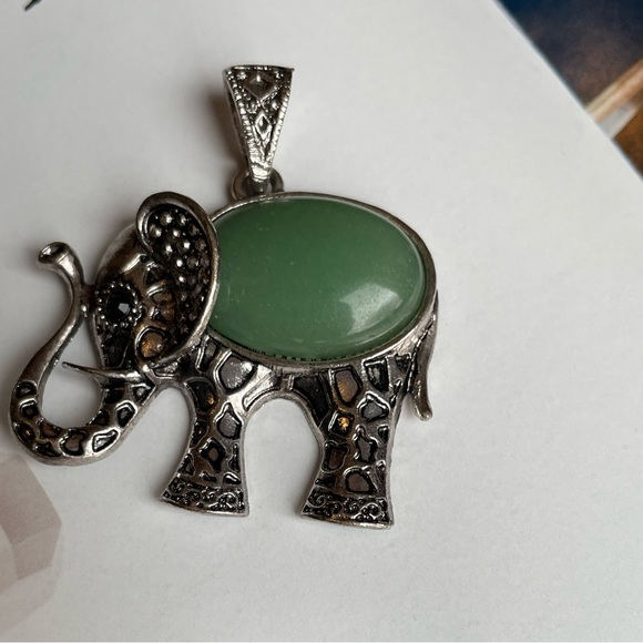 Jewelry - Green Jade Silver Plated Elephant Pendant